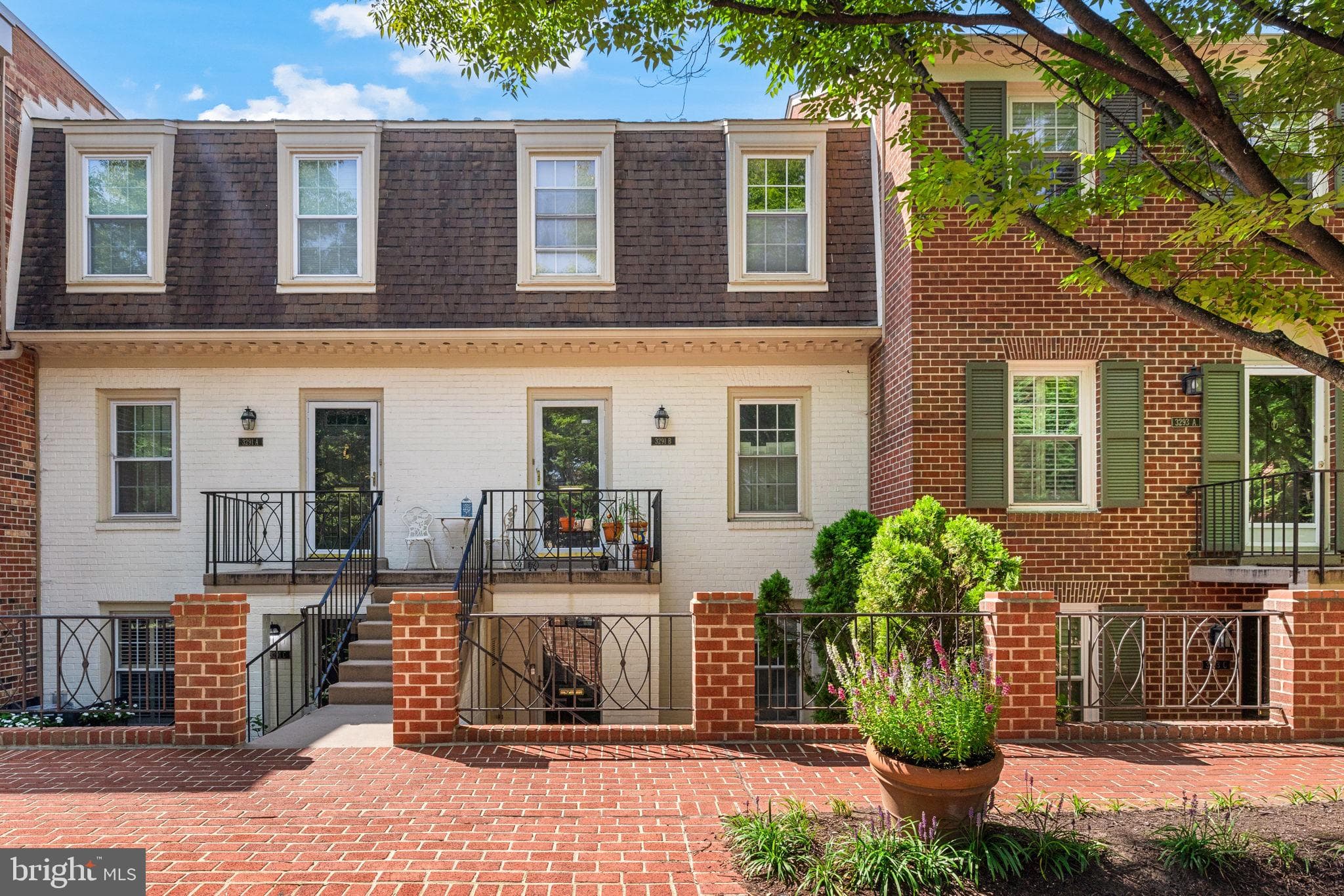 3291 Sutton Place NW D