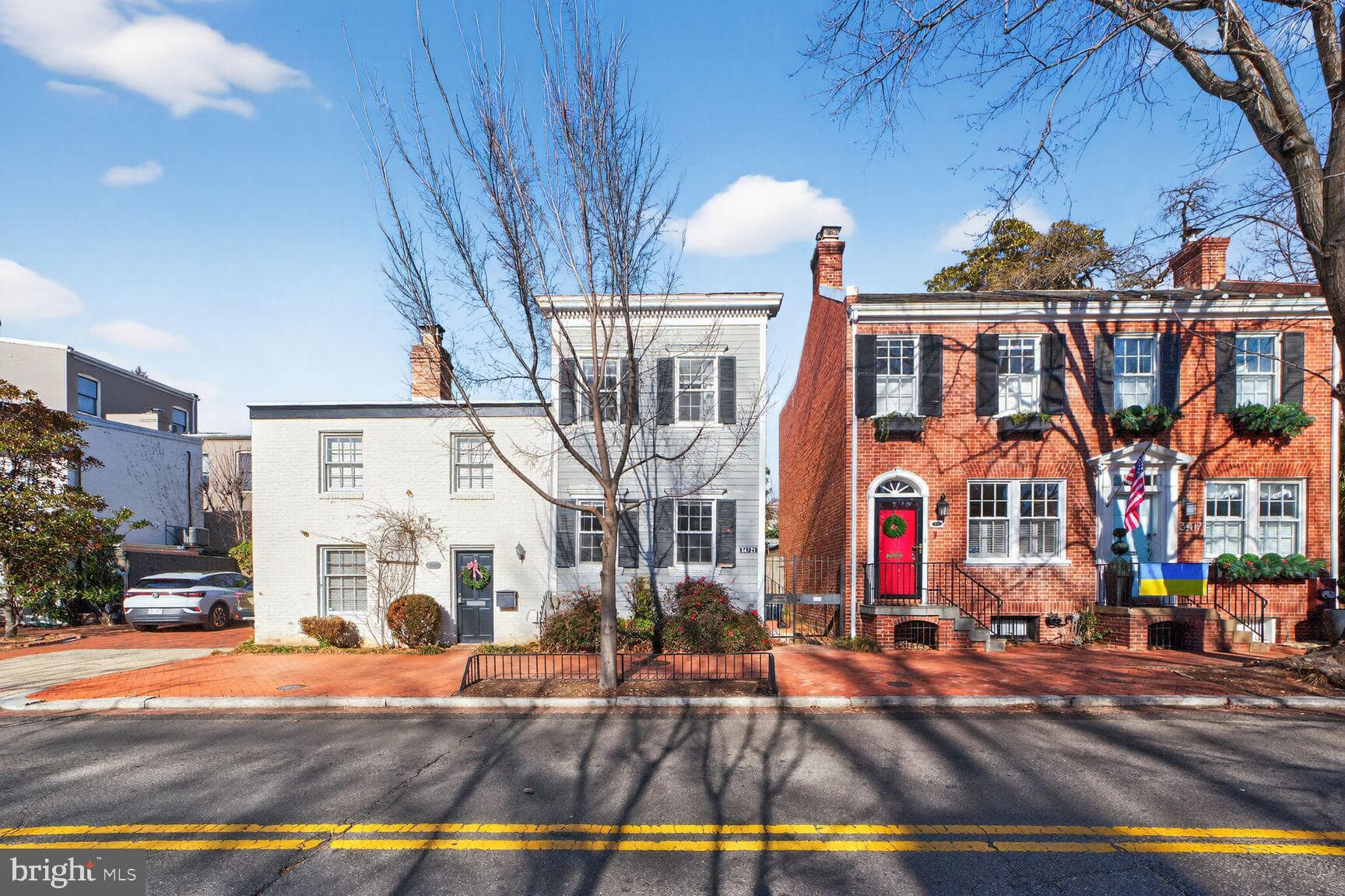 3421 Reservoir Road NW