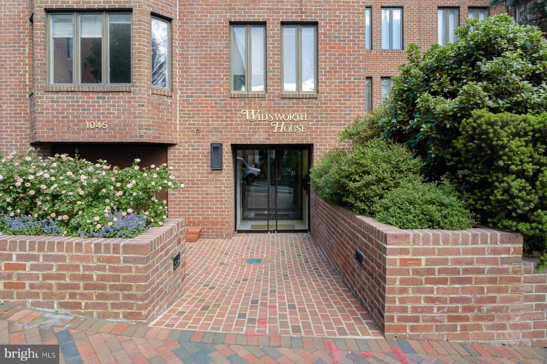 1045 31st Street NW 303