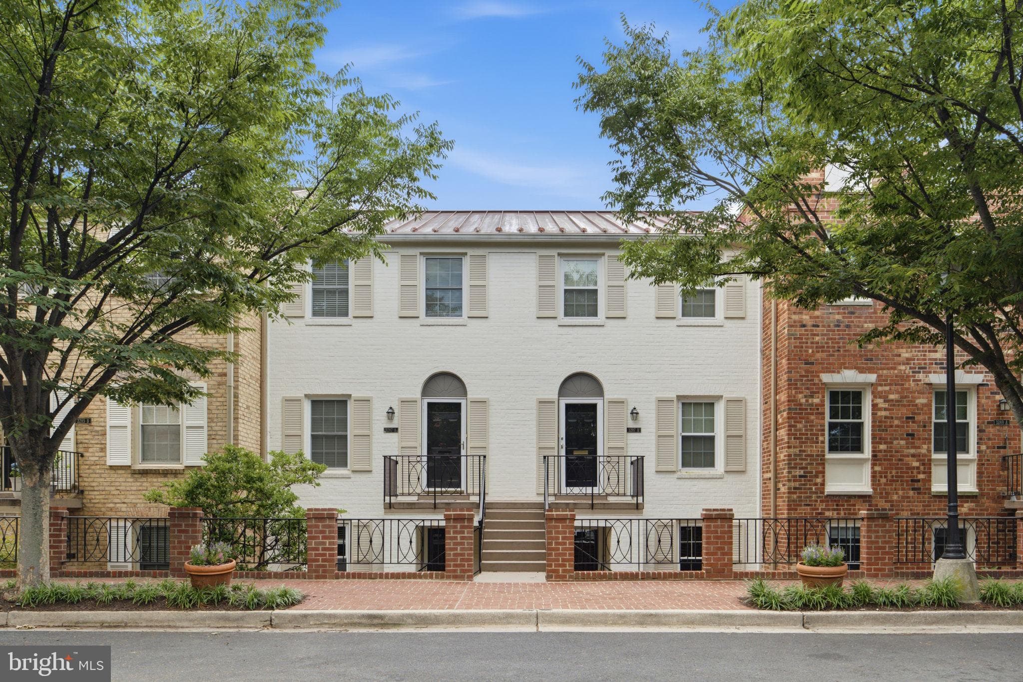 3287 Sutton Place NW D