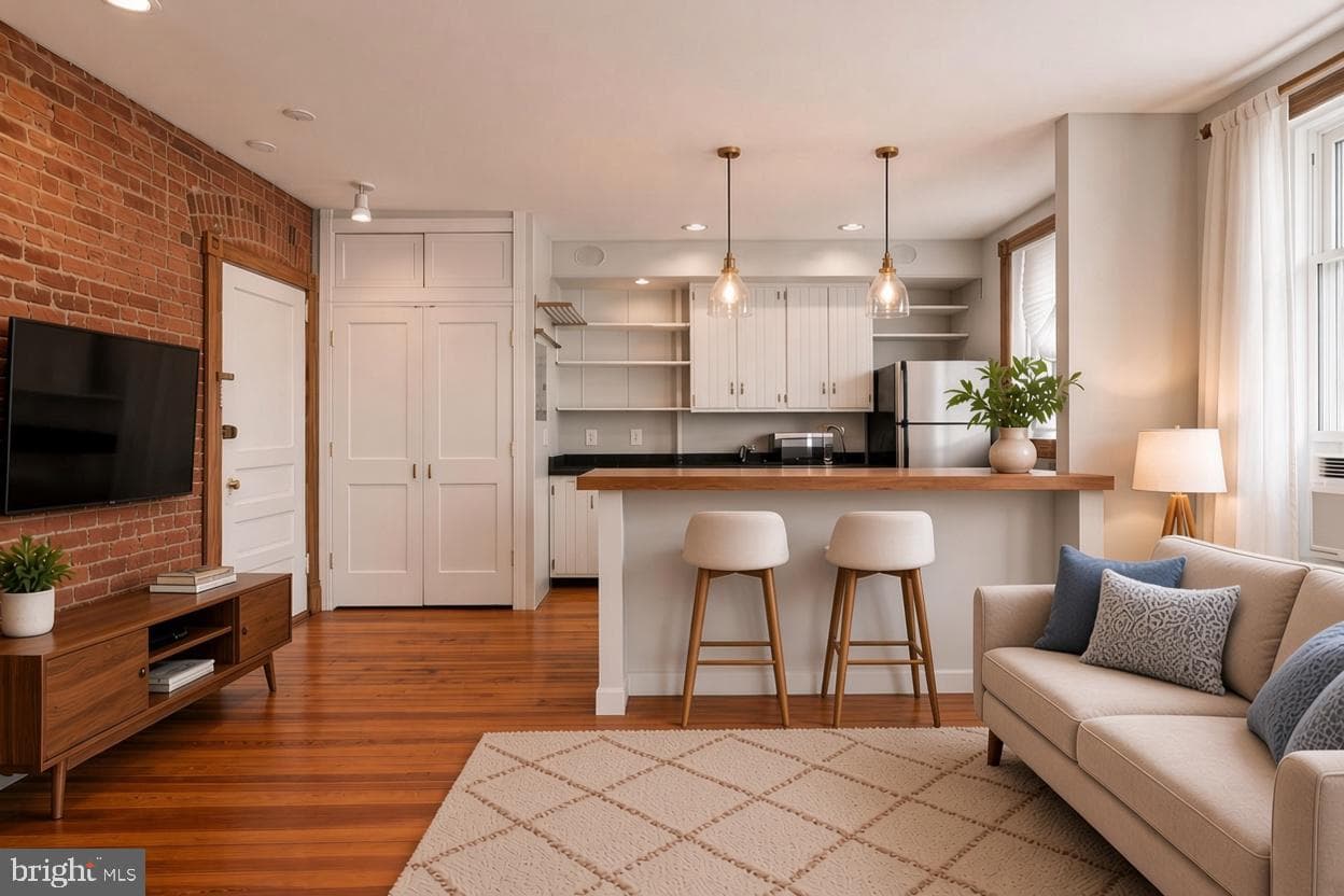 1832 Biltmore Street NW 31