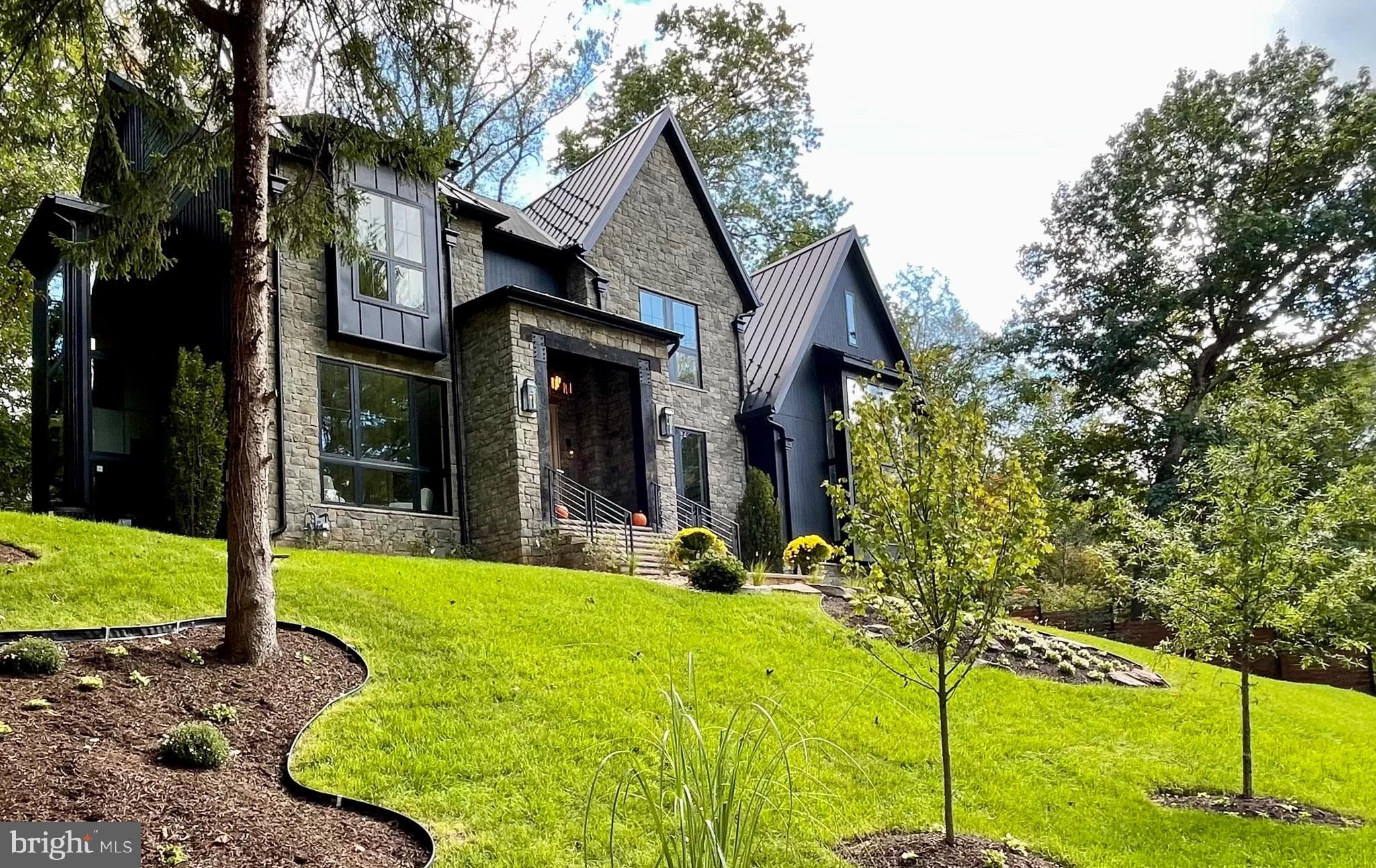 1441 Woodacre Drive