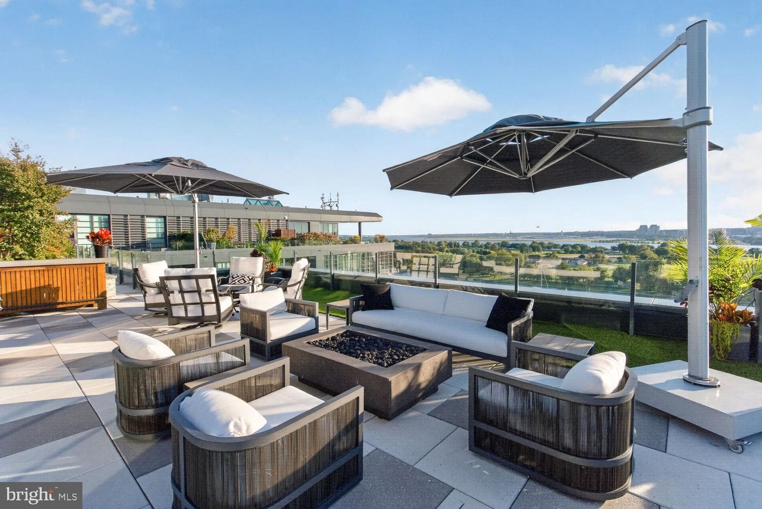 45 Sutton Square SW PH01