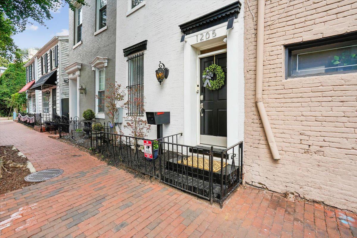 1205 Potomac Street NW photo 1