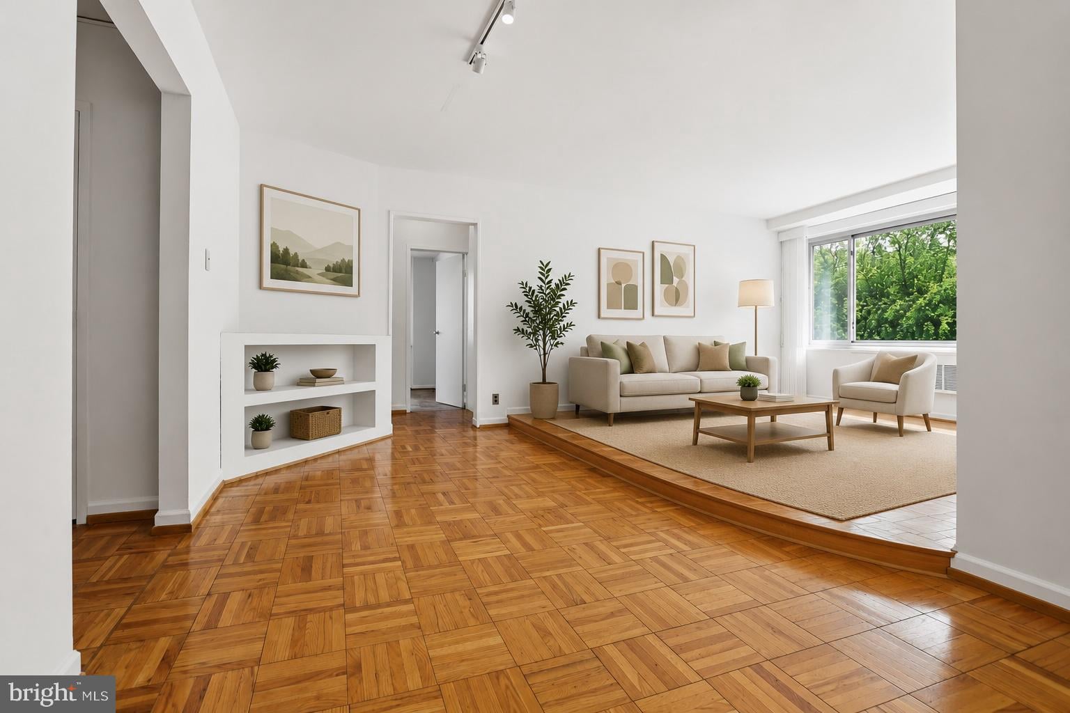 4200 Cathedral Avenue NW 812 photo 1