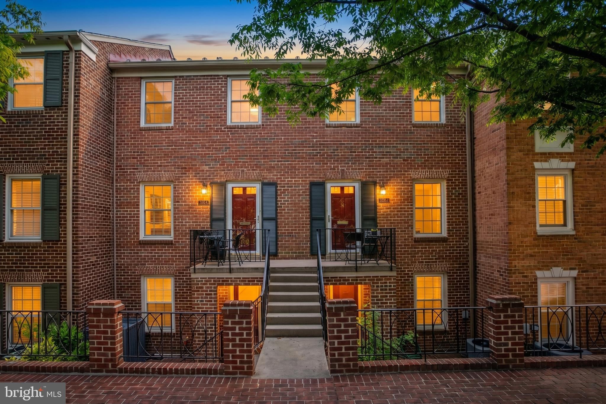 3295 Sutton Place NW D photo 25