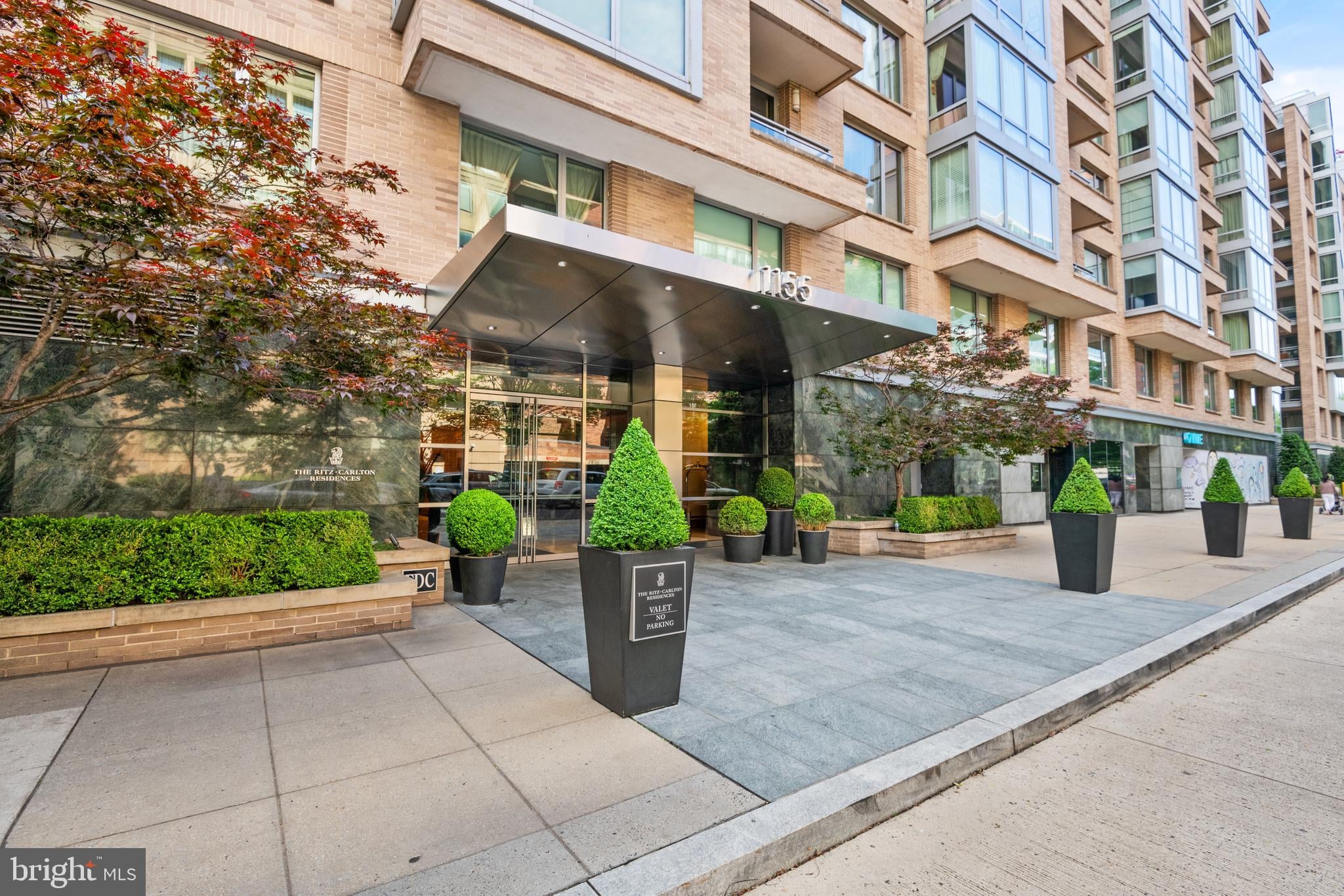 1155 23rd Street NW PH3L photo 2