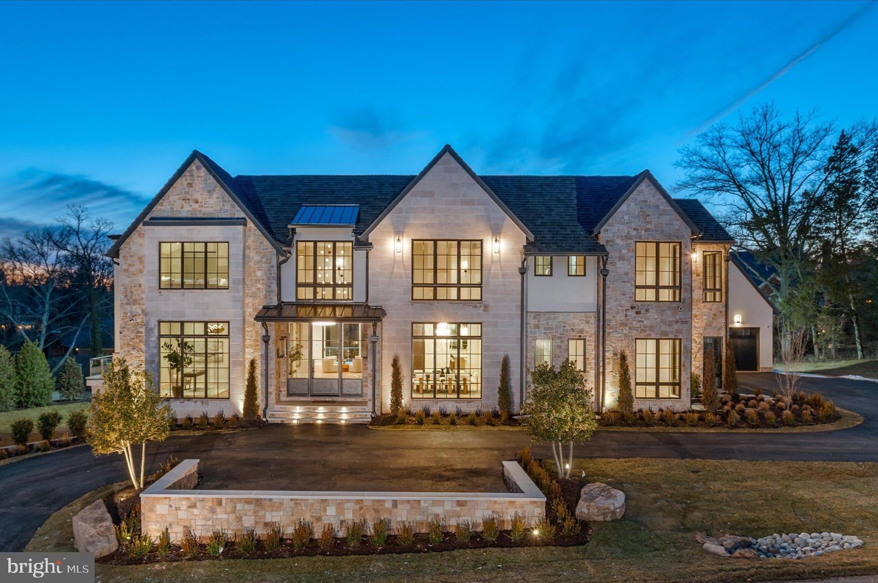 1306 Ballantrae Court photo 71