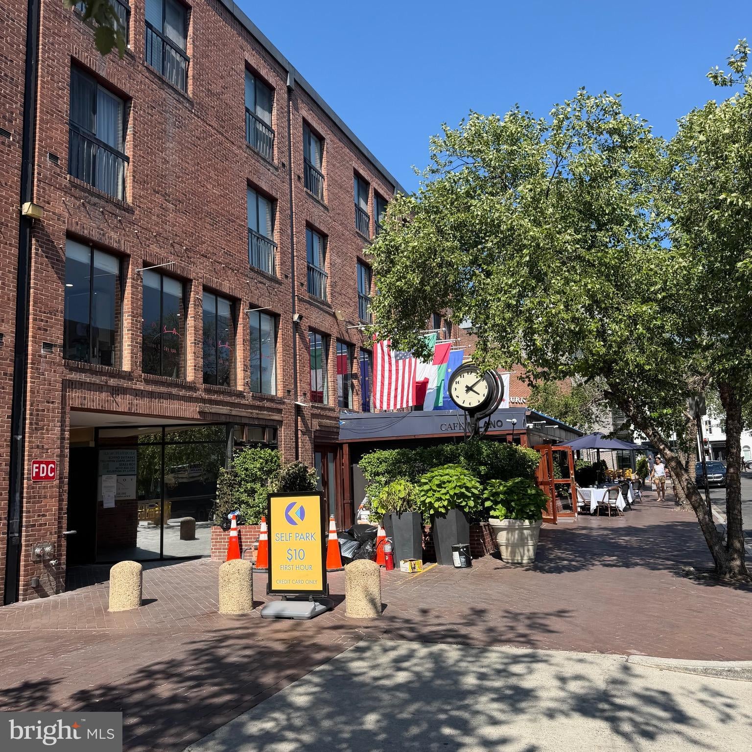 3251 Prospect Street NW 409 photo 2