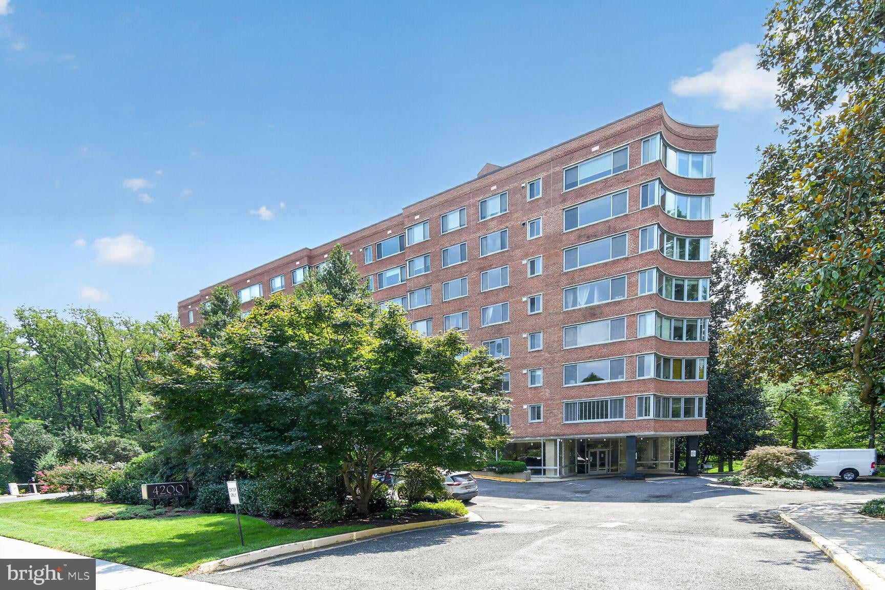 4200 Cathedral Avenue NW 312A photo 2